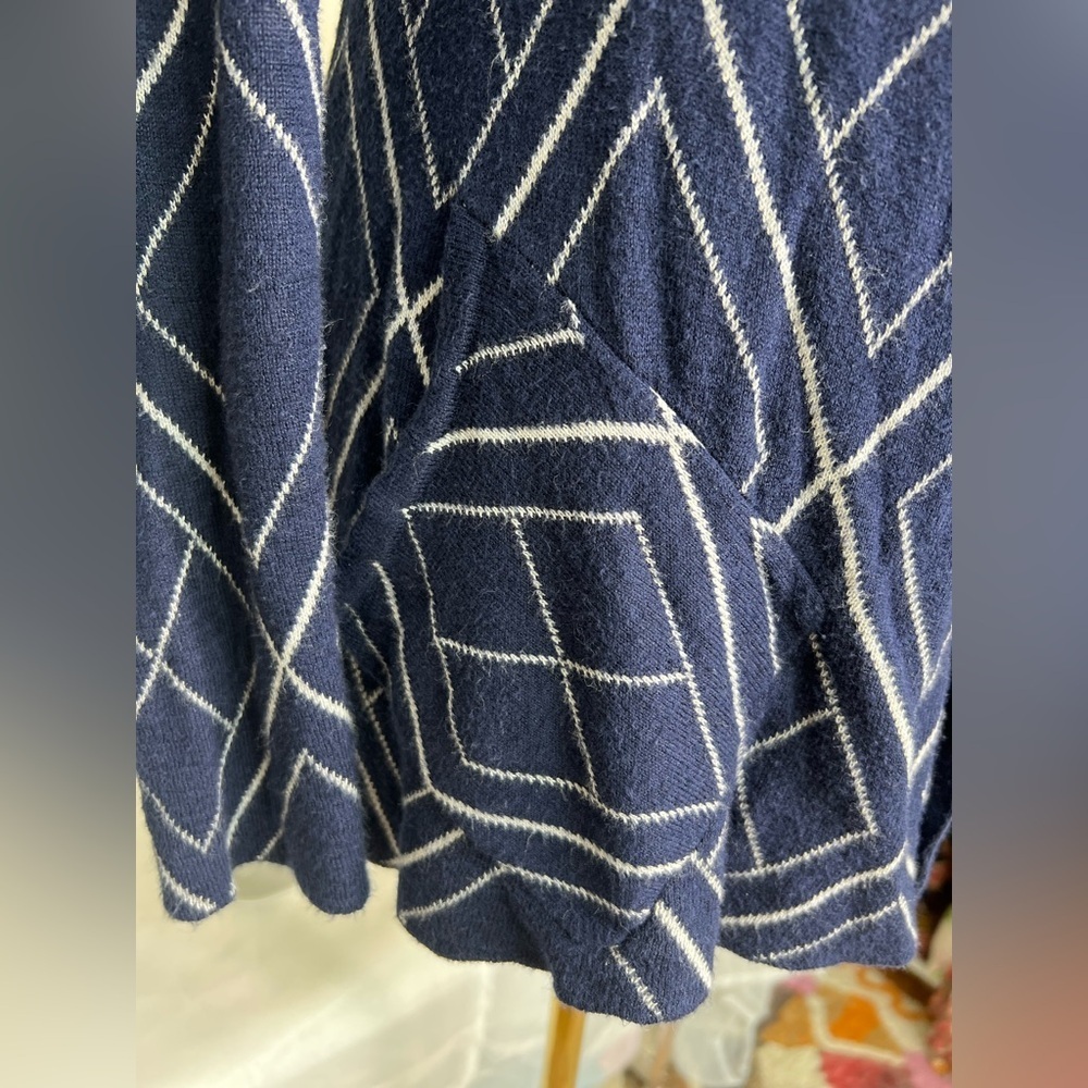 Belldini Cardigan Size S Hood Open Front Cardigan Blue White Geometric Nordic - Picture 2 of 11